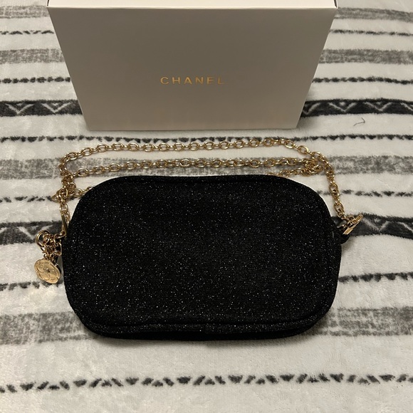 CHANEL  VIP Black Glitter Cosmetic Bag with Gold Chain - Picture 2 of 8